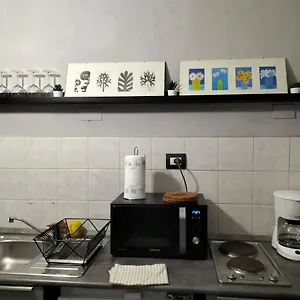  Apartment Con Terrazza In Santa Maria Novella Italy