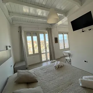  Apartment Red Moon Italy